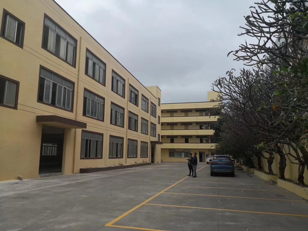 龍崗?fù)瑯?lè)深汕公路旁原房東獨(dú)院廠(chǎng)房加宿舍3400平方無(wú)公攤