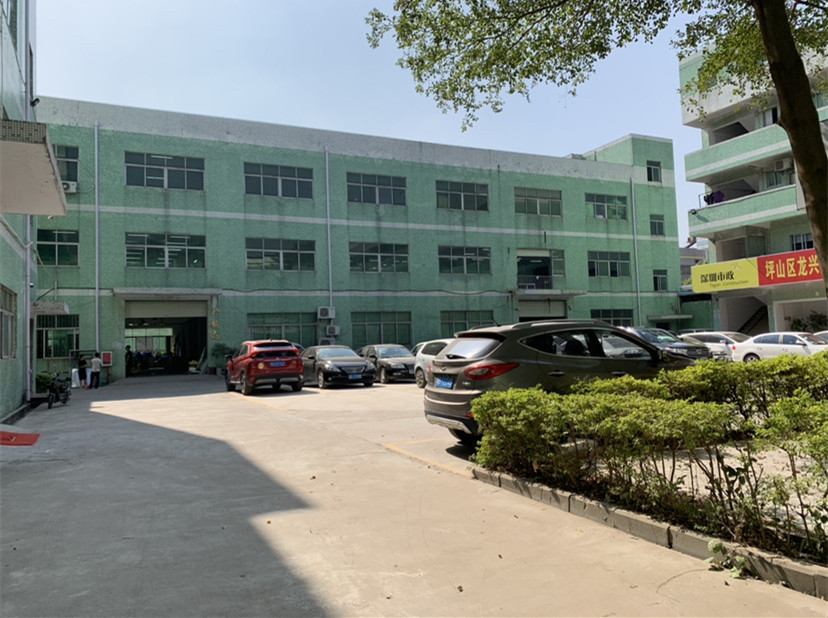 坑梓龙田工业区新出独院厂房分租一楼550平