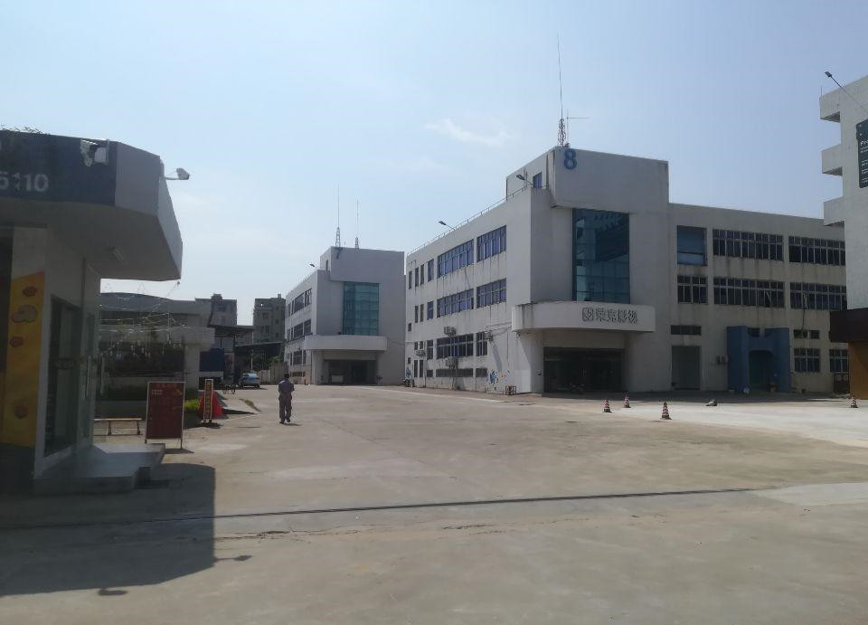 龙岗宝龙街道6万平影视基地招租300-13000可分租