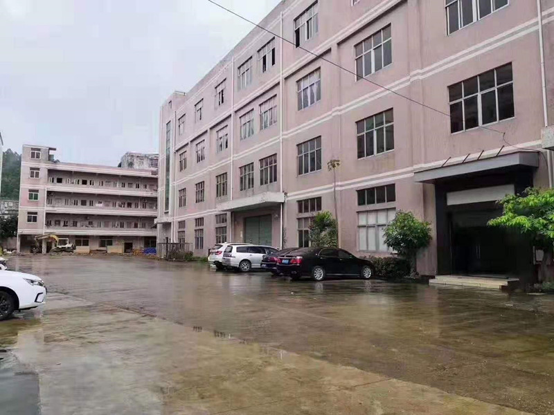 厂房出租～～龙岗坪地独门独院厂房15000平