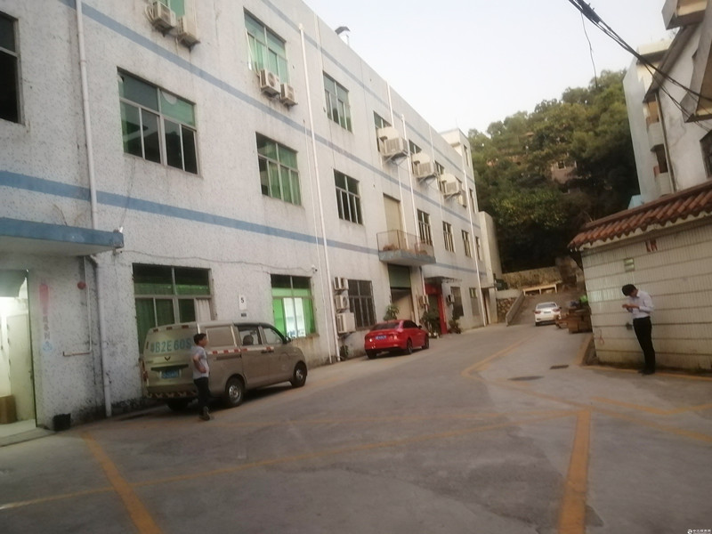 【招租】龍崗龍西新出標(biāo)準(zhǔn)廠(chǎng)房實(shí)際面積720平出租