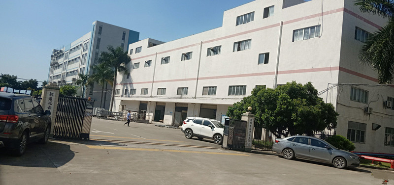 坪山坑梓龙田新出一楼2000平米厂房出租，\，证件齐全