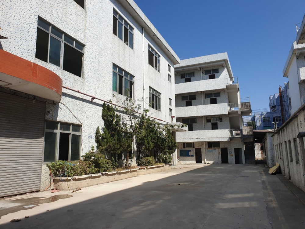 坪地原房东独院厂房4200平方，厂房3层，3000平方