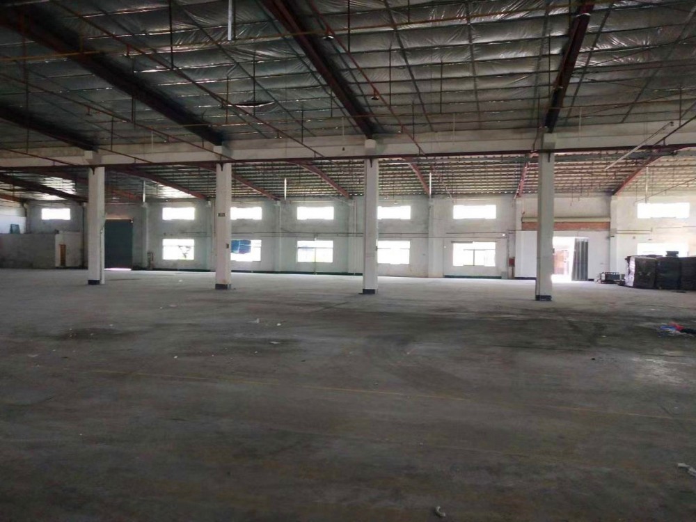 惠陽區(qū)秋長鎮(zhèn)工業(yè)園區(qū)單一層鋼構(gòu)廠房2800平方招租