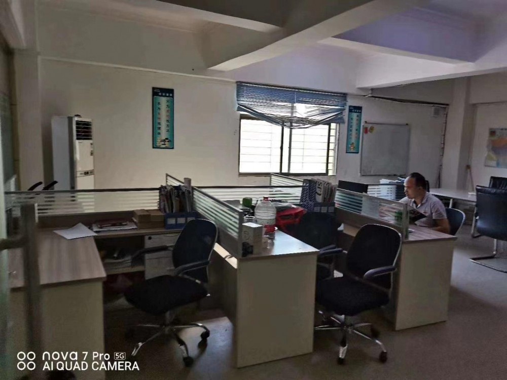 仲愷高新區(qū)一樓標(biāo)準(zhǔn)廠房1400平米招租